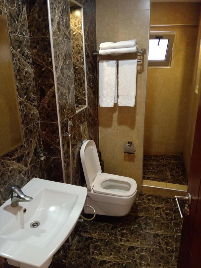 Seven7Days Hotel Aqaba Esterno foto