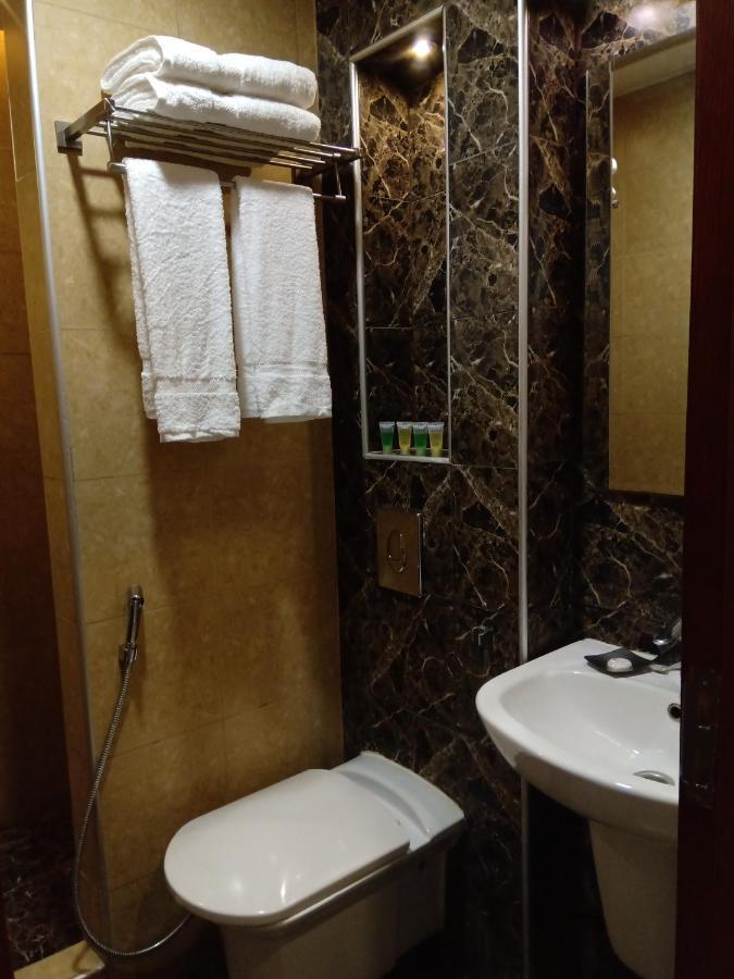 Seven7Days Hotel Aqaba Esterno foto