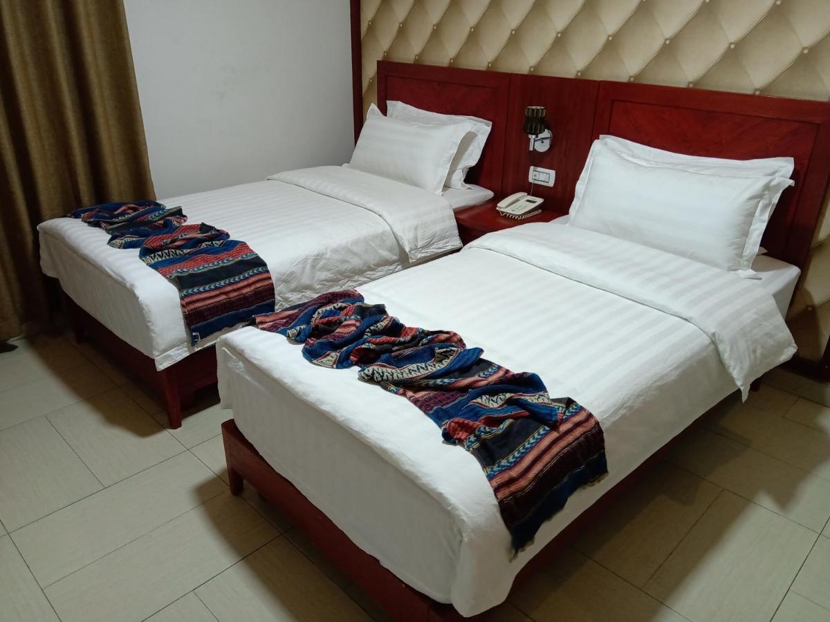 Seven7Days Hotel Aqaba Esterno foto