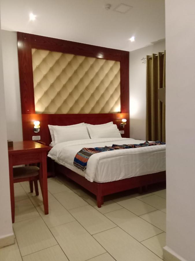 Seven7Days Hotel Aqaba Esterno foto