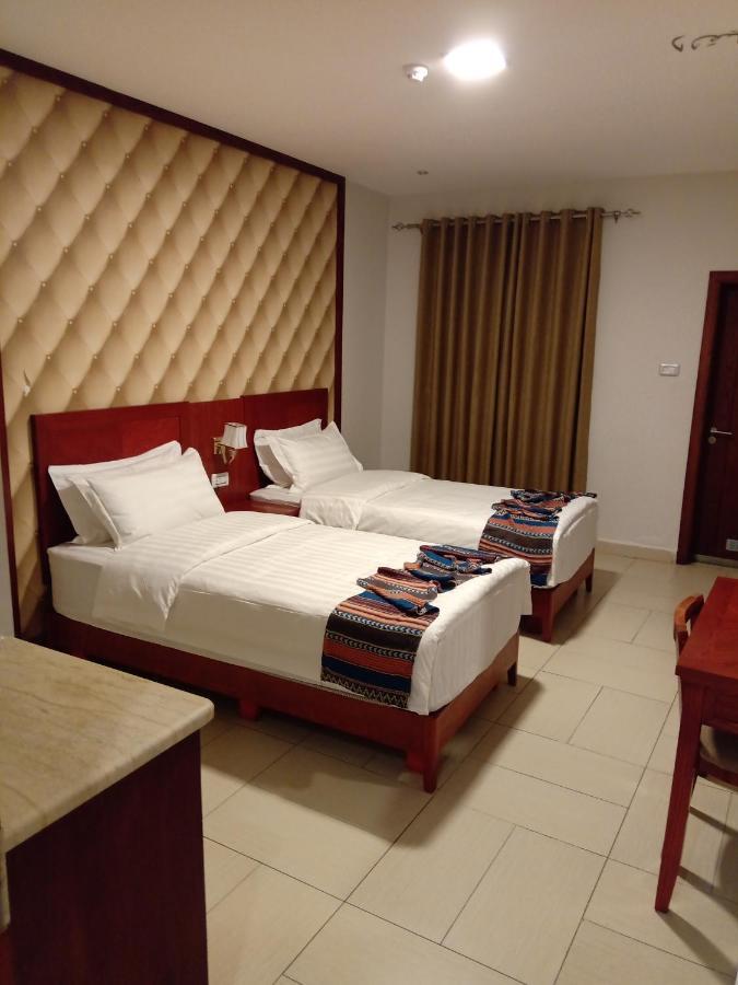 Seven7Days Hotel Aqaba Esterno foto