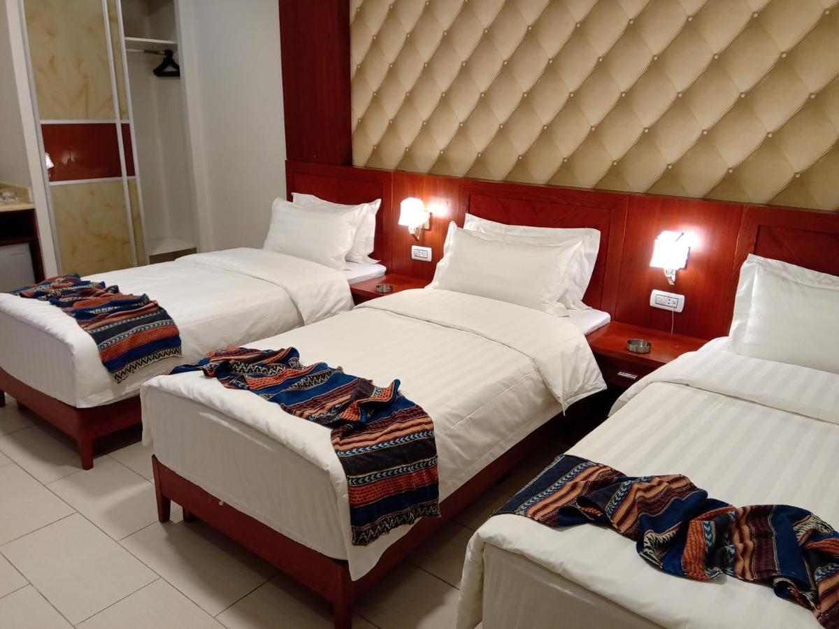 Seven7Days Hotel Aqaba Esterno foto